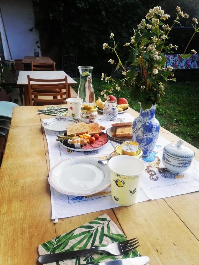 Nomads Glamp Hostel Μπλεντ Εξωτερικό φωτογραφία