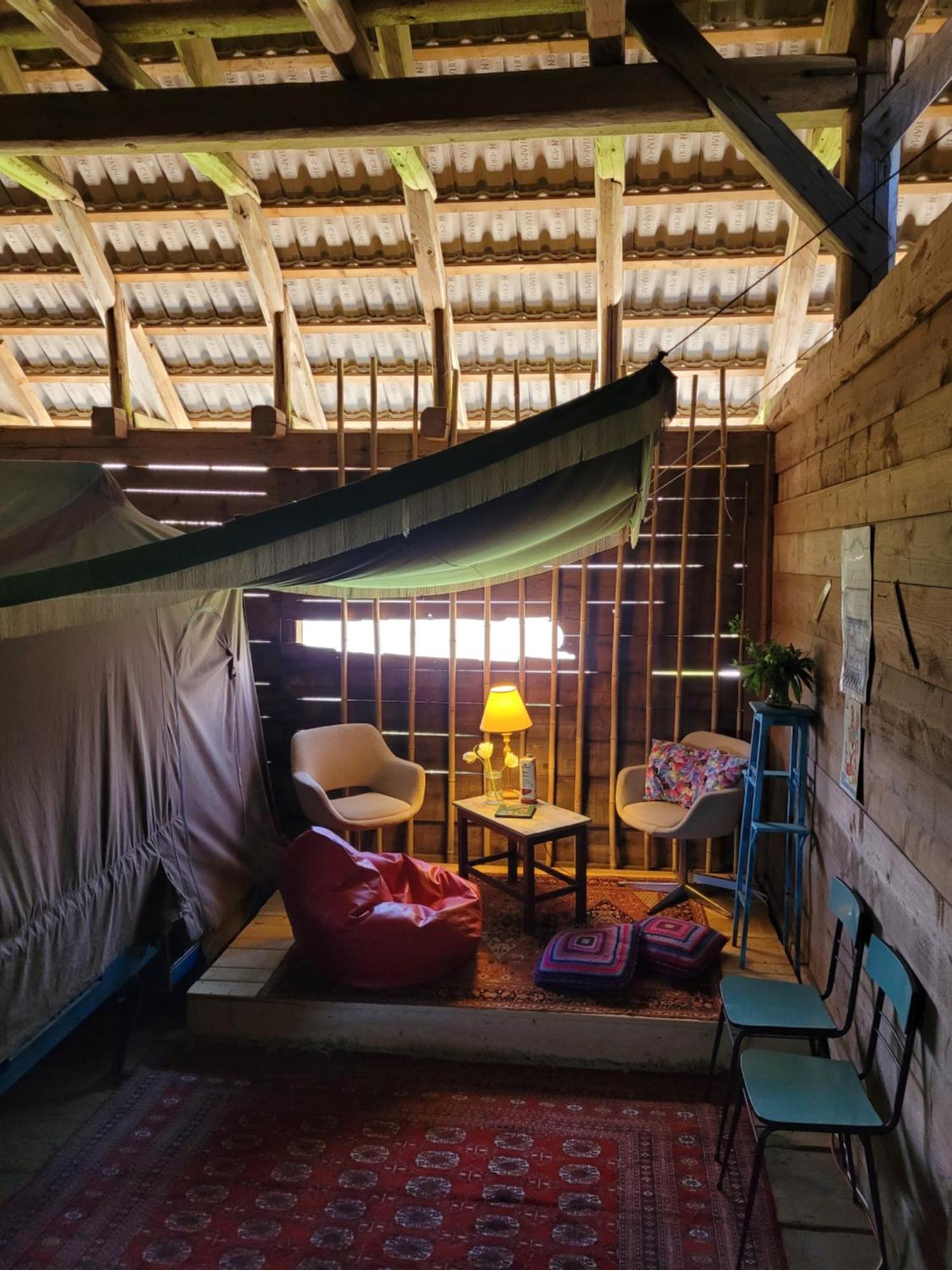 Nomads Glamp Hostel Μπλεντ Εξωτερικό φωτογραφία