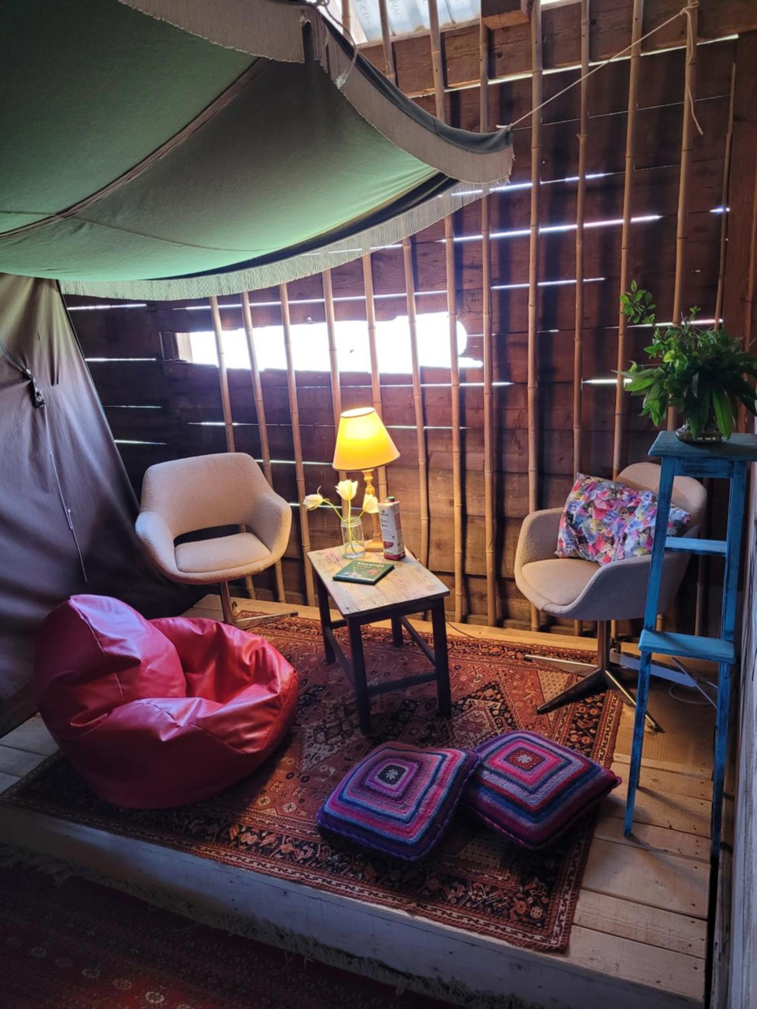 Nomads Glamp Hostel Μπλεντ Εξωτερικό φωτογραφία